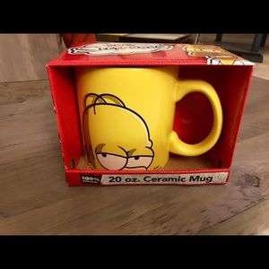 NWT Simpson’s 20oz mug